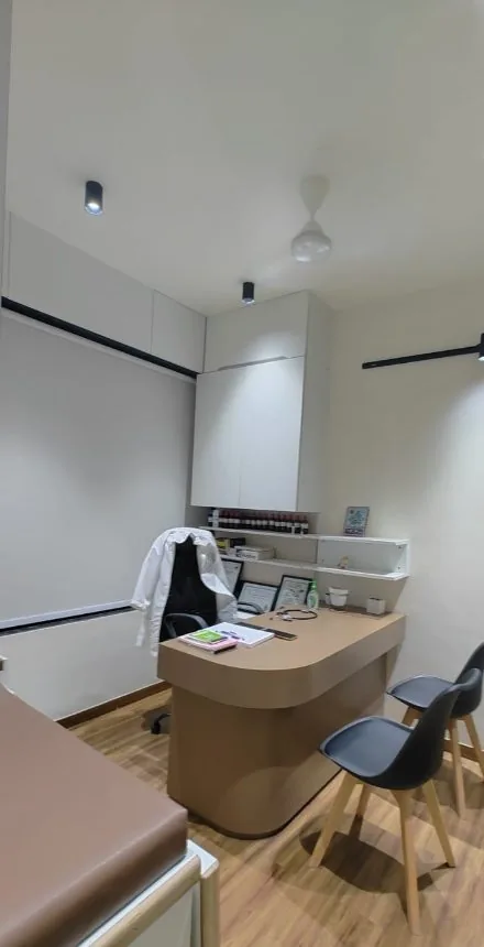 Dr. Clinic — reception